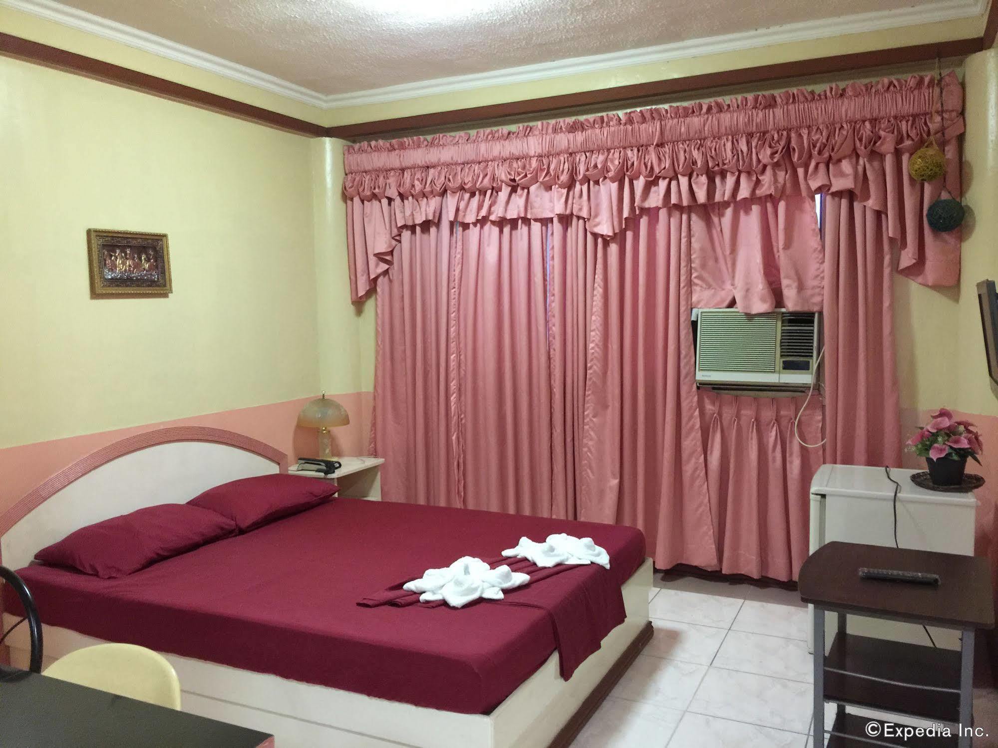Buen Bella Pension House Tagbilaran City Exterior photo