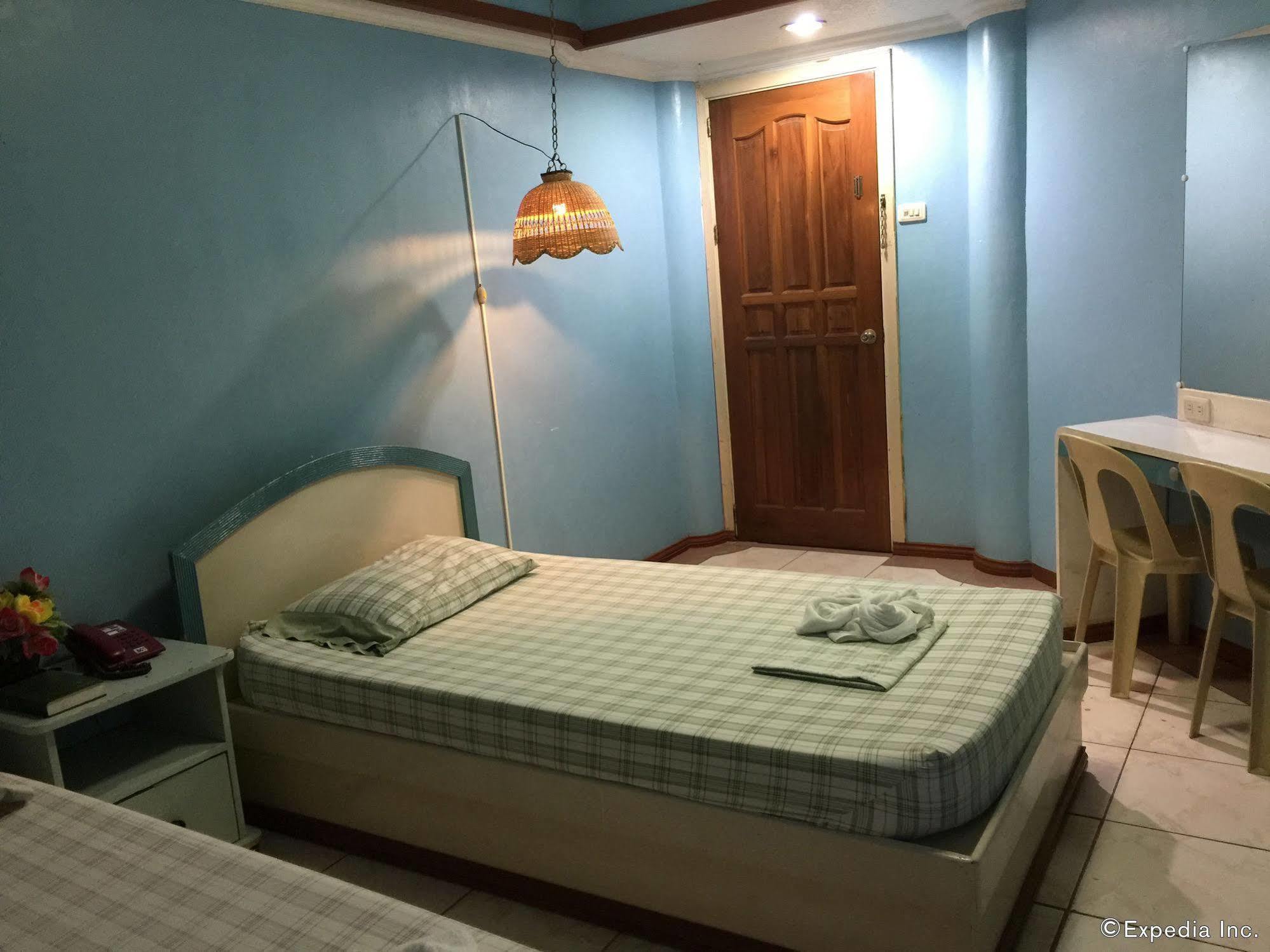 Buen Bella Pension House Tagbilaran City Exterior photo